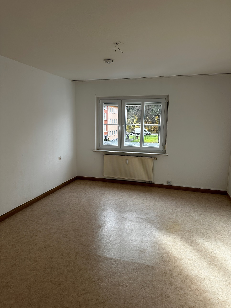 Wohnzimmer 61002-010